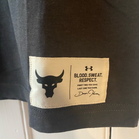 Under Armour project rock tee - Picture 4 of 7